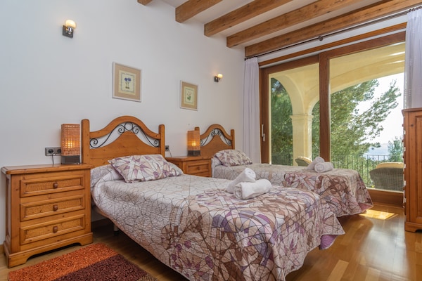 Foto van Luxe verblijf met spa, Formentor - Vakantiehuis in , Illes Balears - 