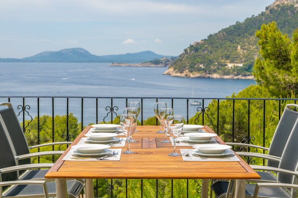 Foto van Luxe verblijf met spa, Formentor - Vakantiehuis in , Illes Balears - 