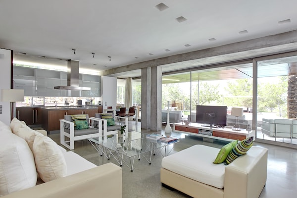 Foto van Villa in Santa Agnès bij Cala Salada - Vakantiehuis in Cala Salada - LivingRoom