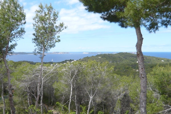 Foto van Villa in Santa Agnès bij Cala Salada - Vakantiehuis in Cala Salada - AreaSummer1KM