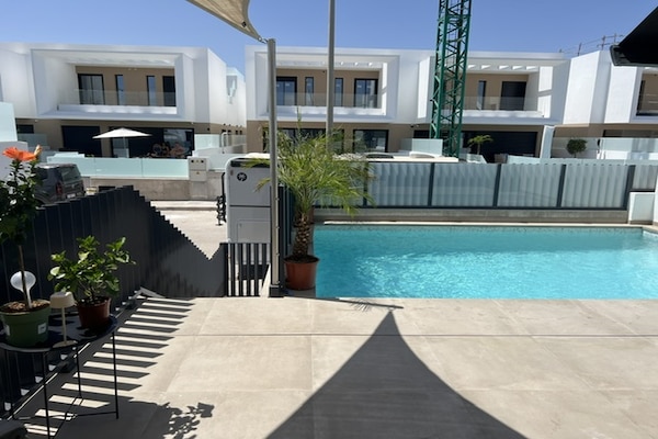 Foto van Casa del Sol – Exclusieve villa, privézwembad en jacuzzi - PoolOfHouse