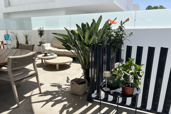 Foto van Casa del Sol – Exclusieve villa, privézwembad en jacuzzi - TerraceBalcony