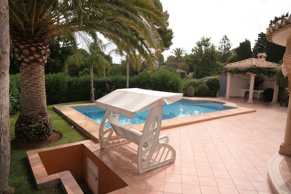 Foto van Villa op een steenworp afstand van de zee - Vakantiehuis in Denia - TerraceBalcony