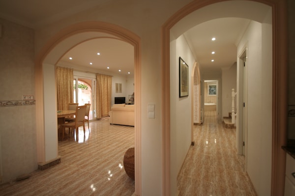 Foto van Villa op een steenworp afstand van de zee - Vakantiehuis in Denia - Landing