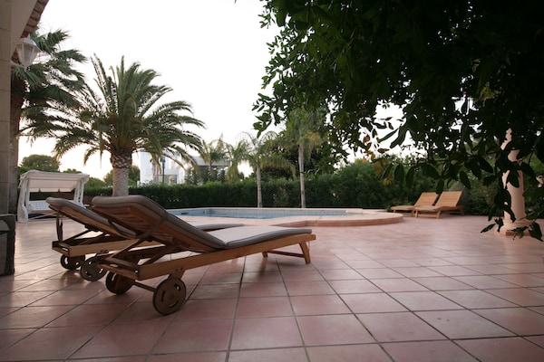Foto van Villa op een steenworp afstand van de zee - Vakantiehuis in Denia - TerraceBalcony