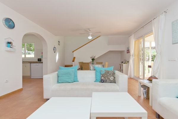 Foto van Zonnig verblijf aan de kust in Zingst - Vakantiehuis in Moraira - LivingRoom