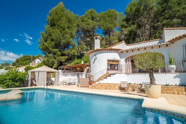 Foto van Villa Vista in Alcalali met zwembad en uitzicht - Vakantiehuis in Alcalali - PoolOfHouse