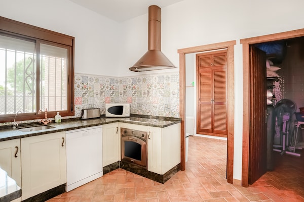 Foto van Familievilla met zwembad - Vakantiehuis in Barbate - Kitchen