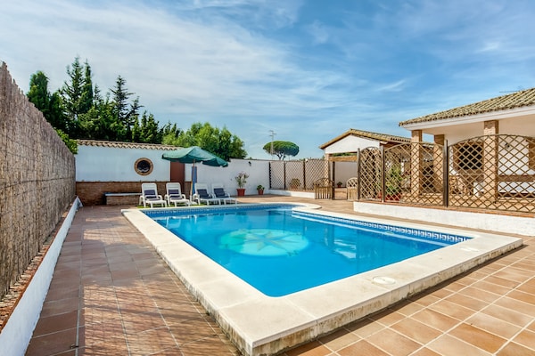Foto van Familievilla met zwembad - Vakantiehuis in Barbate - PoolOfHouse