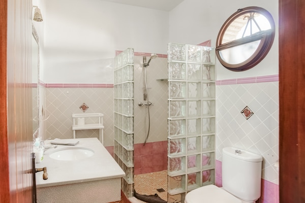 Foto van Familievilla met zwembad - Vakantiehuis in Barbate - BathRoom