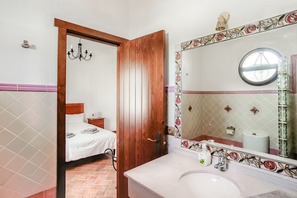 Foto van Familievilla met zwembad - Vakantiehuis in Barbate - BathRoom