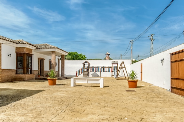 Foto van Familievilla met zwembad - Vakantiehuis in Barbate - Facilities