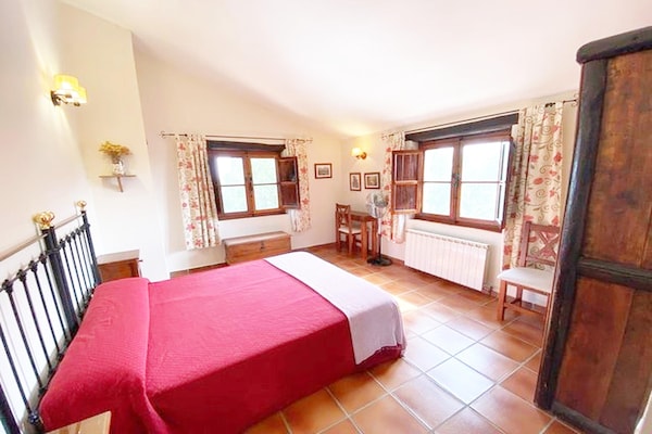 Foto van Virgen de la Cabeza Landelijk huis - Vakantiehuis in Valencia de Alcántara - BedRoom