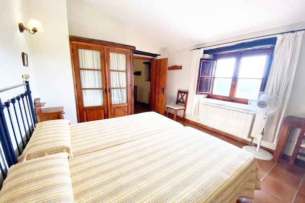 Foto van Virgen de la Cabeza Landelijk huis - Vakantiehuis in Valencia de Alcántara - BedRoom