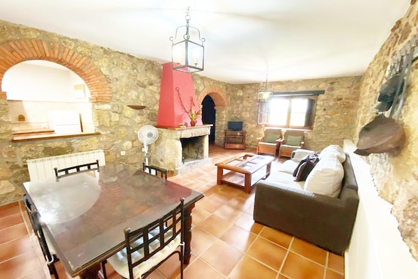 Foto van Virgen de la Cabeza Landelijk huis - Vakantiehuis in Valencia de Alcántara - DiningRoom