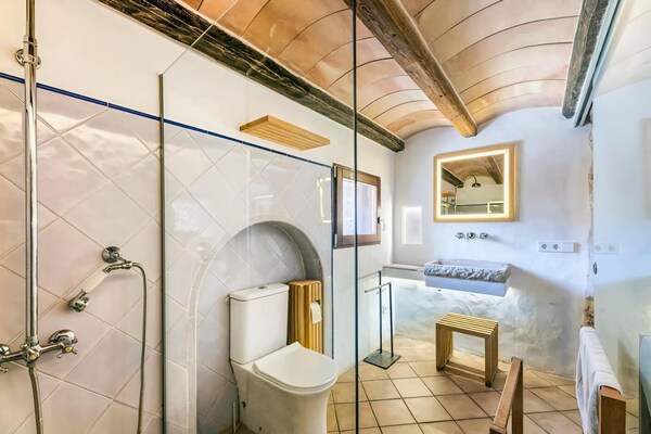 Foto van Finca in Sencelles met zwembad en tuin - Vakantiehuis in Mallorca - BathRoom