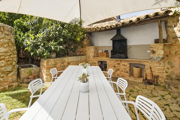 Foto van Finca in Sencelles met zwembad en tuin - Vakantiehuis in Mallorca - TerraceBalcony