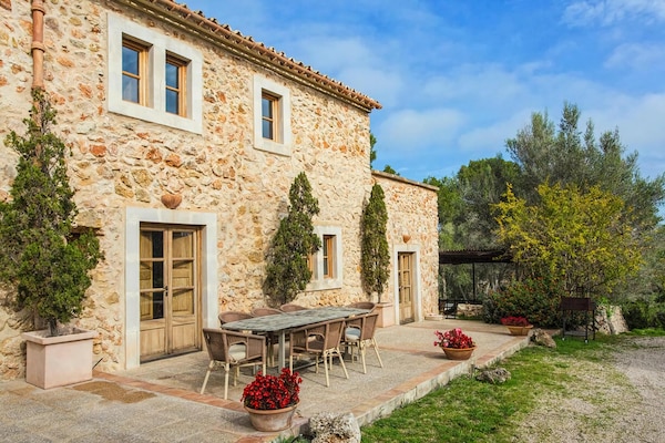 Foto van Villa in Santa María met zoutwaterzwembad - Vakantiehuis in Mallorca - ExteriorSummer