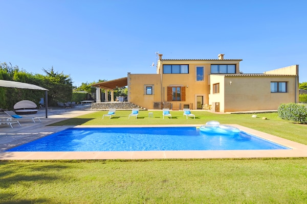Foto van Rustig landhuis in Binissalem met zwembad - Vakantiehuis in Binissalem - PoolOfHouse