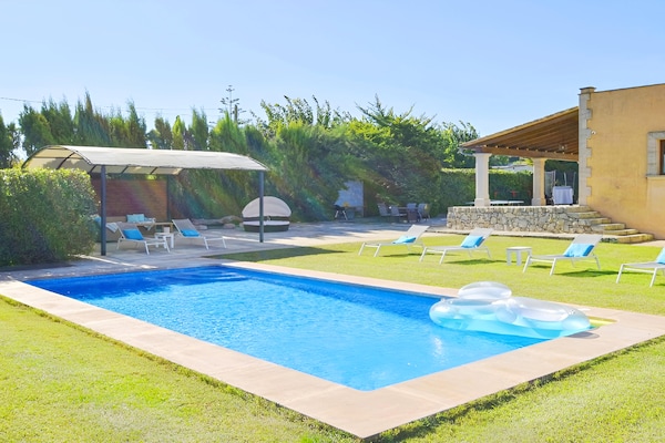 Foto van Rustig landhuis in Binissalem met zwembad - Vakantiehuis in Binissalem - PoolOfHouse
