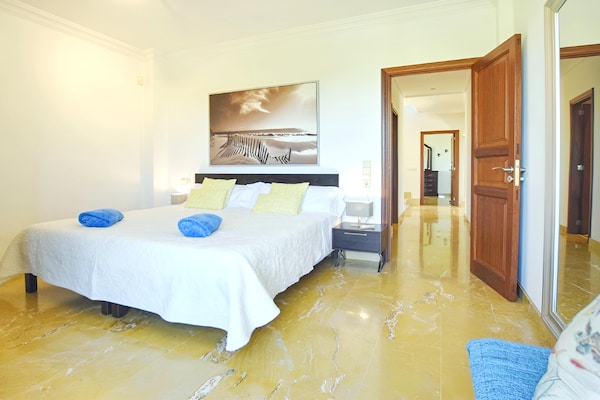 Foto van Rustig landhuis in Binissalem met zwembad - Vakantiehuis in Binissalem - BedRoom