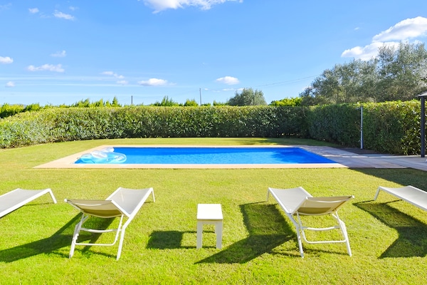 Foto van Rustig landhuis in Binissalem met zwembad - Vakantiehuis in Binissalem - PoolOfHouse