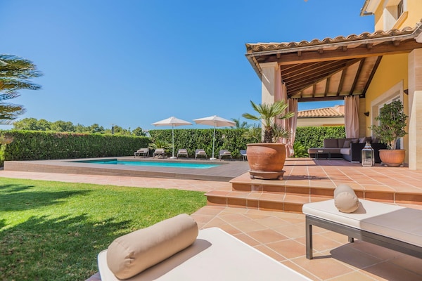 Foto van Waterfront Port d'Alcudia Villa voor 8 - Vakantiehuis in Port d´Alcudia - AreaSummer1KM