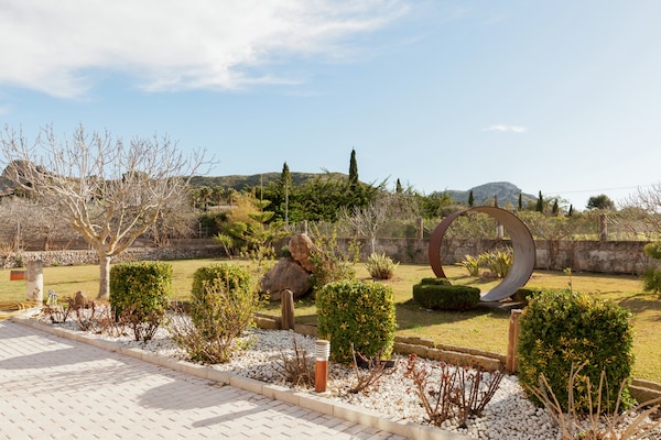 Foto van Huis in Alcudia met zwembad en zeezicht - Vakantiehuis in Alcudia - GardenSummer