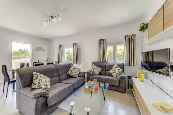 Foto van Villa in Puerto Pollensa met Privézwembad - Vakantiehuis in Port d´Alcudia - LivingRoom