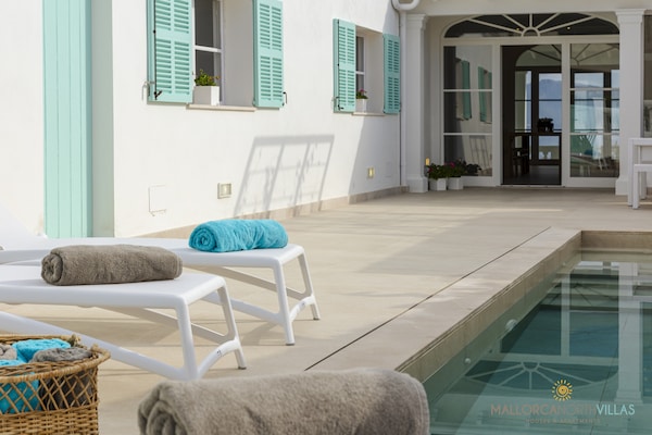 Foto van Villa in Alcudia met privézwembad aan zee - Vakantiehuis in Alcúdia - PoolOfHouse