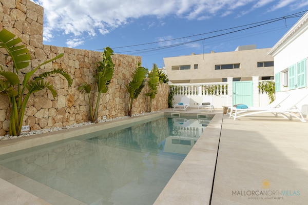 Foto van Villa in Alcudia met privézwembad aan zee - Vakantiehuis in Alcúdia - PoolOfHouse