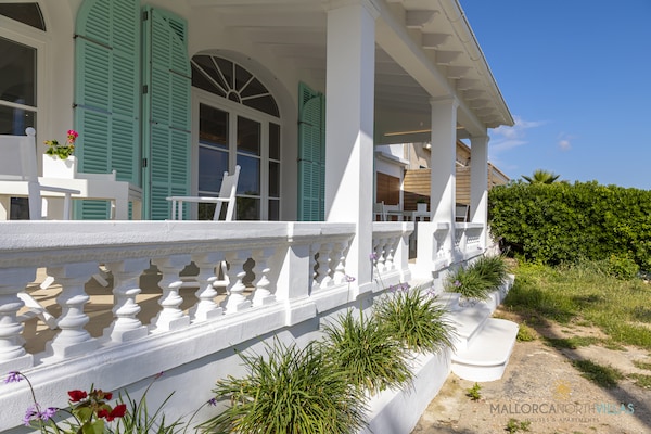 Foto van Villa in Alcudia met privézwembad aan zee - Vakantiehuis in Alcúdia - TerraceBalcony