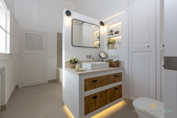 Foto van Villa in Alcudia met privézwembad aan zee - Vakantiehuis in Alcúdia - BathRoom