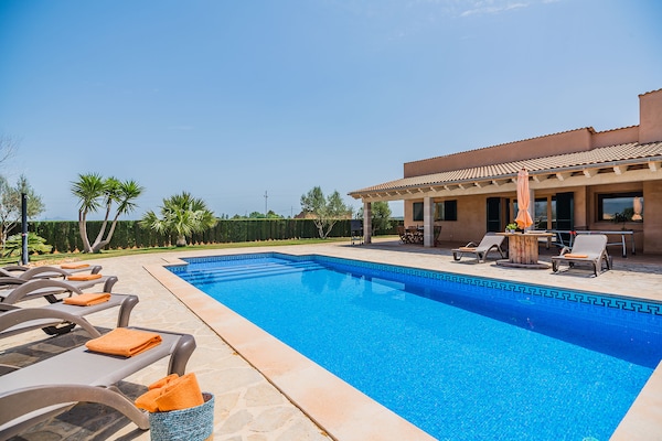 Foto van Vreedzame landvilla in Sa Pobla - Vakantiehuis in Sa Pobla - PoolOfHouse
