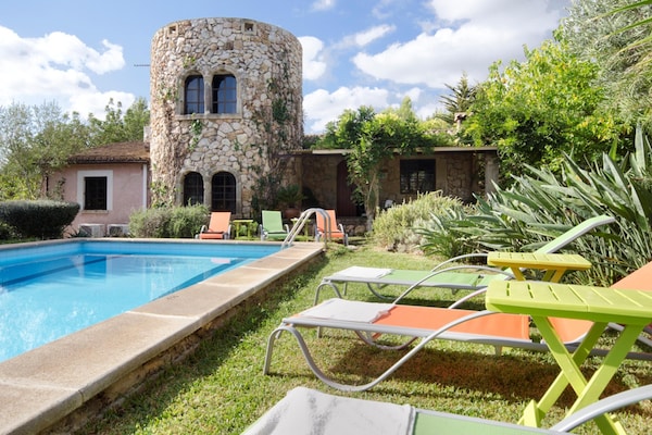 Foto van Traditionele villa met zwembad in Pollensa - Vakantiehuis in Pollensa / Pollença - PoolOfHouse