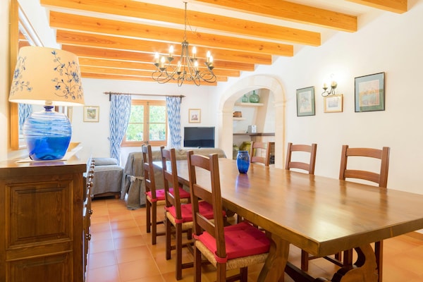 Foto van Schilderachtige Landhaven met zwembad - Vakantiehuis in Pollensa / Pollença - DiningRoom