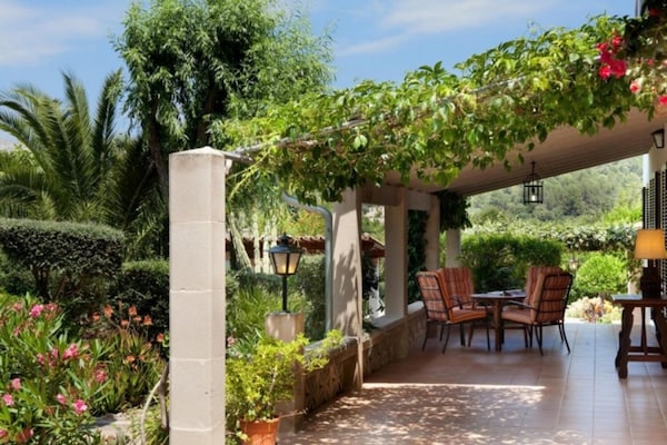 Foto van Pittoresk landhuis voor 6 personen - Vakantiehuis in Pollensa / Pollença - TerraceBalcony