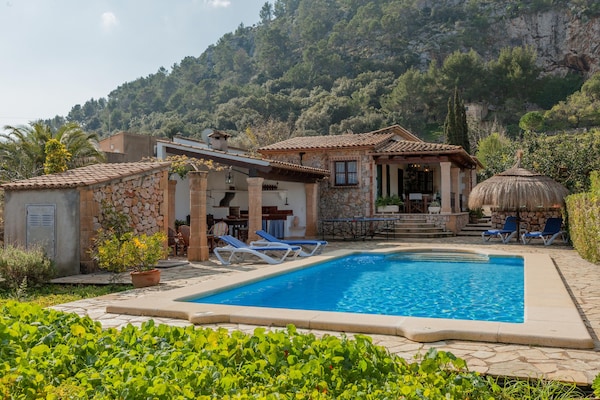 Foto van Rustige Pollensa Villa voor 5 - Vakantiehuis in Pollensa / Pollença - PoolOfHouse
