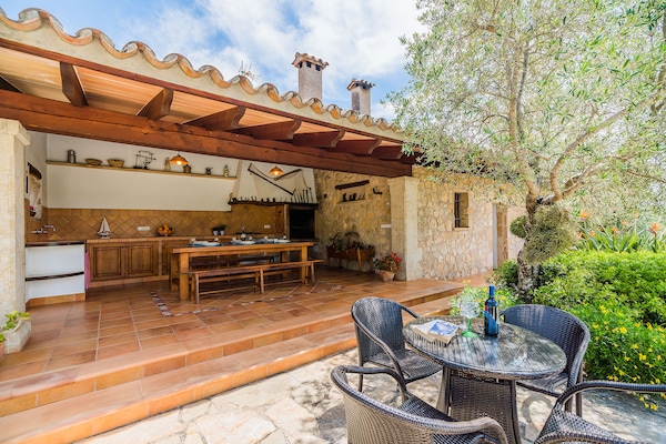 Foto van Rustiek Landhuis voor 4 - Vakantiehuis in Pollensa / Pollença - Facilities