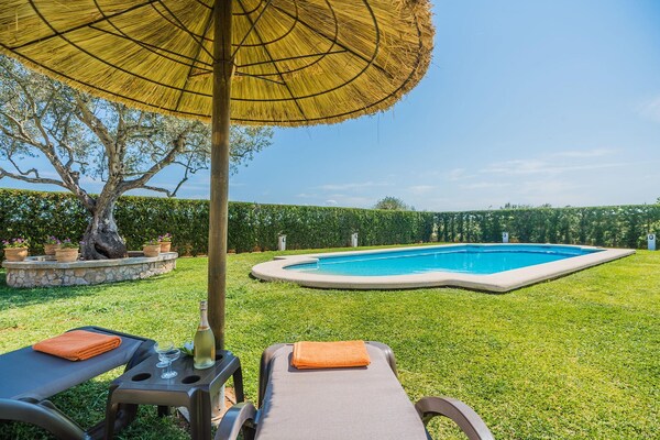Foto van Vredige landelijke toevluchtsoord met zwembad - Vakantiehuis in Pollensa / Pollença - PoolOfHouse