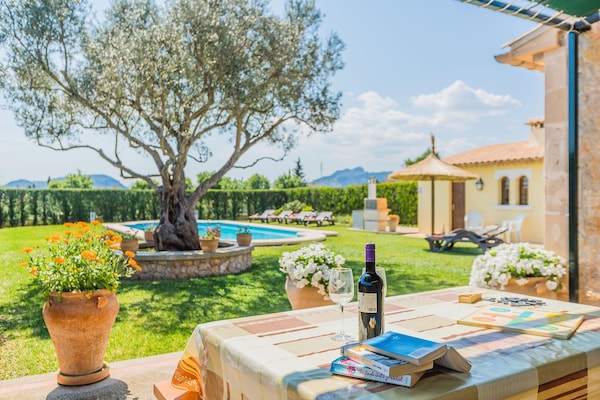 Foto van Vredige landelijke toevluchtsoord met zwembad - Vakantiehuis in Pollensa / Pollença - GardenSummer