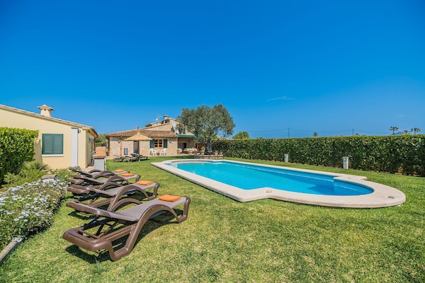 Foto van Vredige landelijke toevluchtsoord met zwembad - Vakantiehuis in Pollensa / Pollença - PoolOfHouse