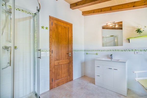 Foto van Villa met privézwembad in Pollensa - Vakantiehuis in Pollensa / Pollença - BathRoom