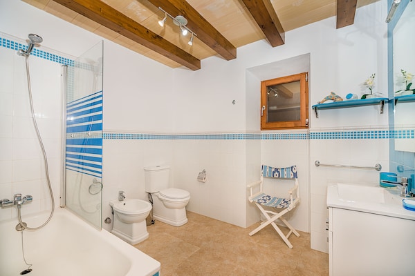 Foto van Villa met privézwembad in Pollensa - Vakantiehuis in Pollensa / Pollença - BathRoom