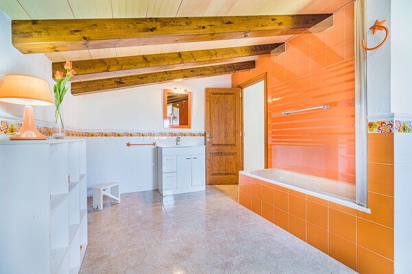 Foto van Villa met privézwembad in Pollensa - Vakantiehuis in Pollensa / Pollença - BathRoom