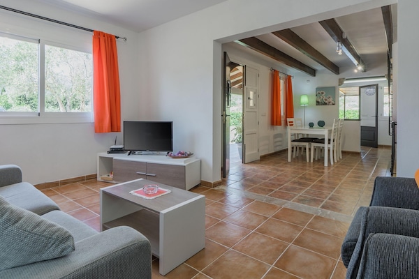 Foto van Villa in Pollensa met uitzicht op de bergen - Vakantiehuis in Pollensa / Pollença - LivingRoom