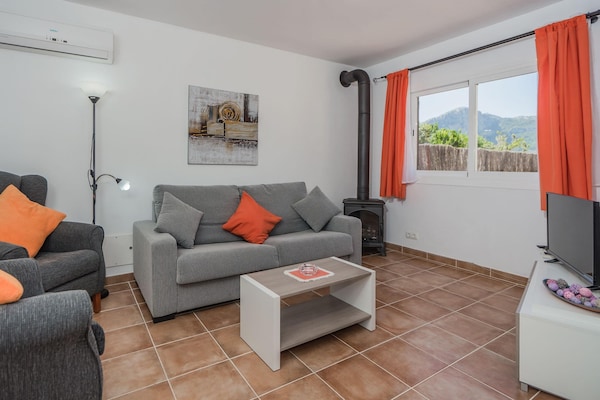 Foto van Villa in Pollensa met uitzicht op de bergen - Vakantiehuis in Pollensa / Pollença - LivingRoom