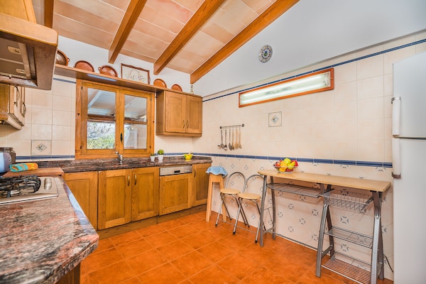 Foto van Vakantieverblijf in de bergen met privézwembad - Vakantiehuis in Pollensa / Pollença - Kitchen