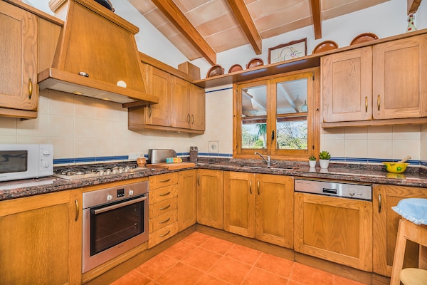 Foto van Vakantieverblijf in de bergen met privézwembad - Vakantiehuis in Pollensa / Pollença - Kitchen