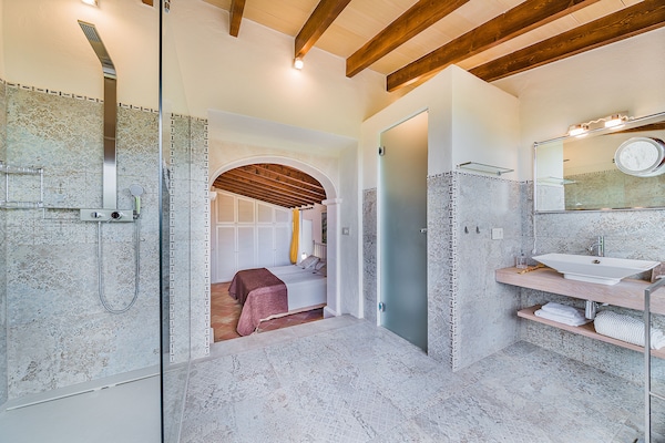 Foto van Villa in Pollença met privézwembad - Vakantiehuis in Pollensa / Pollença - BathRoom